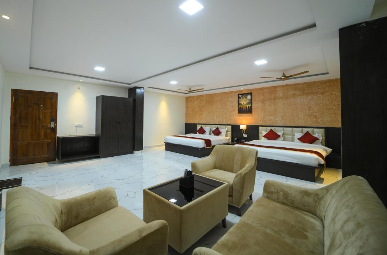 Hotel Cn Windsor Chikmagaluru Eksteriør bilde