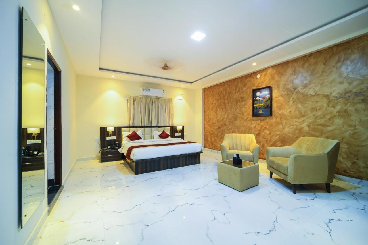 Hotel Cn Windsor Chikmagaluru Eksteriør bilde